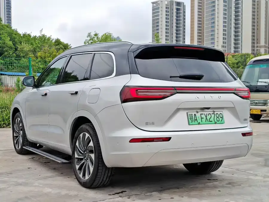 AITO M7 M7 2024 1.5T 4WD Plus 5-seater 2023 — миниатюра 3