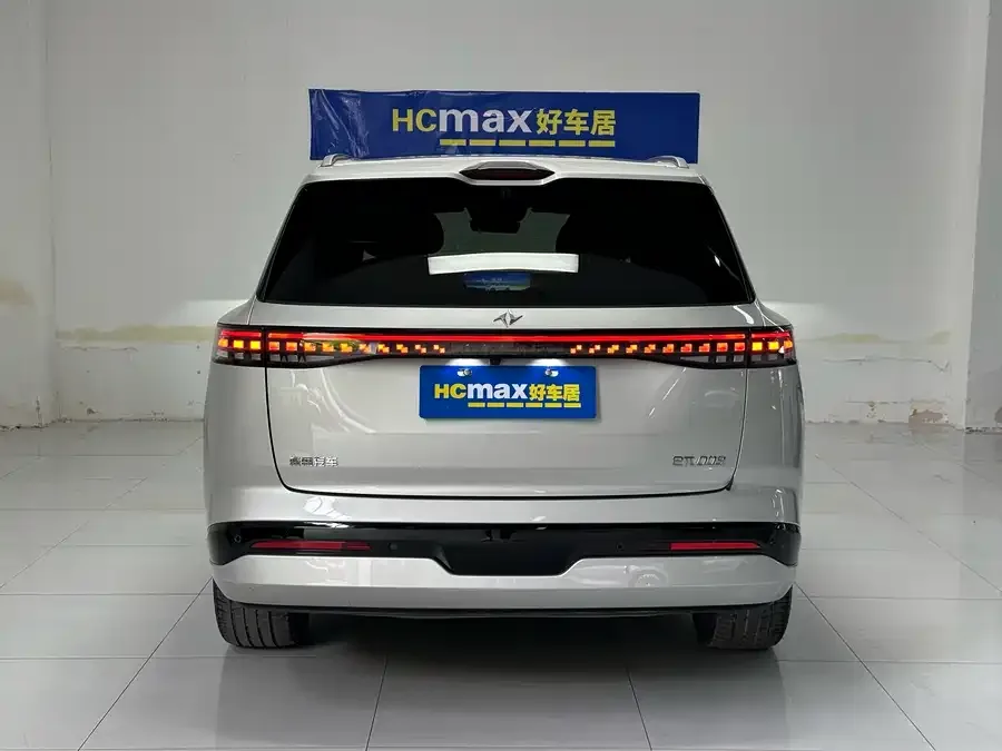 Dongfeng e008 e008 2026 Six-Seat Extended Range Family Edition 2025 — миниатюра 2