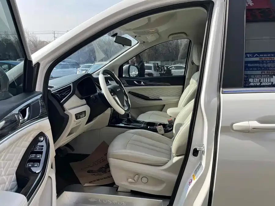 Oshan Kochan Changan Auchan Keshan 2022 1.5T automatic business model 2023 — миниатюра 4