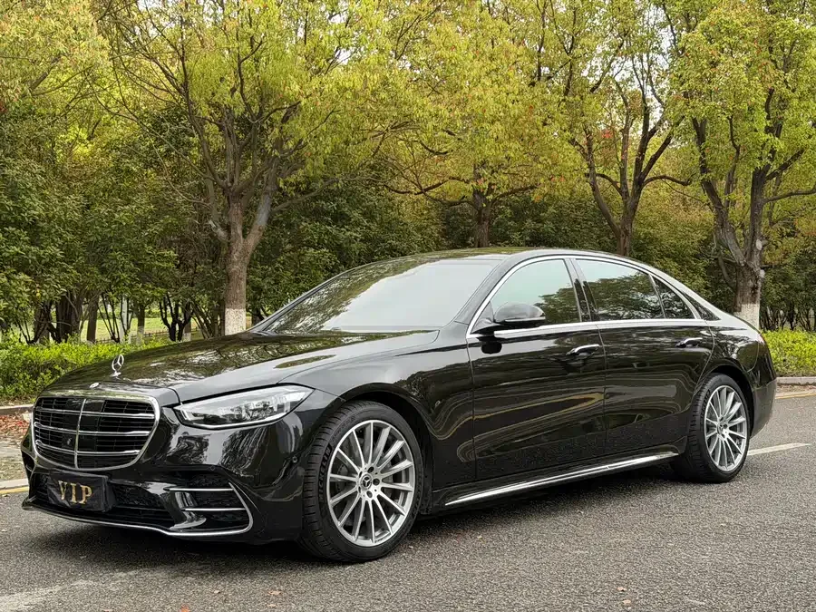 Mercedes-Benz S-Класс 2023