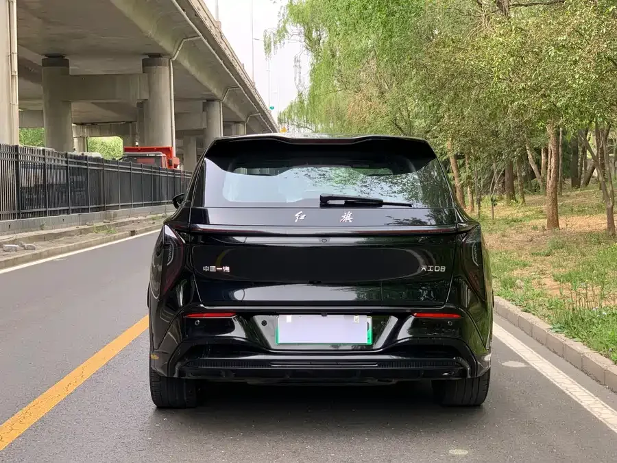 Hongqi Tiangong 08 Hongqi Tiangong 08 2025 680 4WD Smart Edition 2024 — миниатюра 5