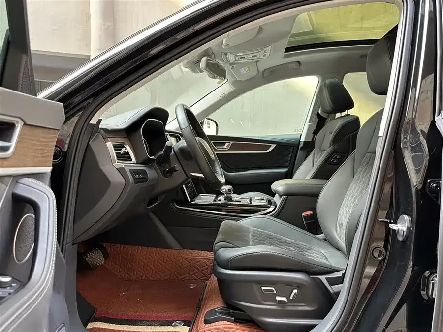 Hongqi HS7 Hongqi HS7 2022 3.0T Automatic 4WD Zhilian Flagship Edition 7 Seaters 2024 — миниатюра 3