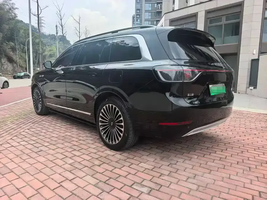 AITO M9 M9 2024 Extended Range Ultra Edition 52kWh 6-seater Edition 2024 — миниатюра 5