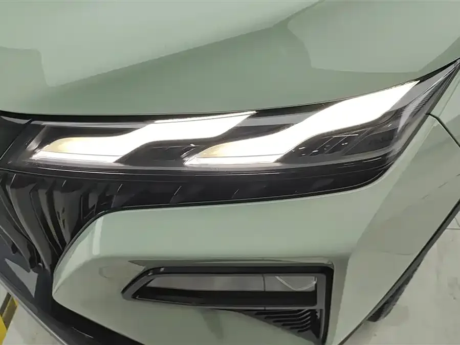 Dongfeng Haoji Haoji 2022 Mach Dual Engine 1.5T MHD Dare to Dream Edition 2022 — миниатюра 5