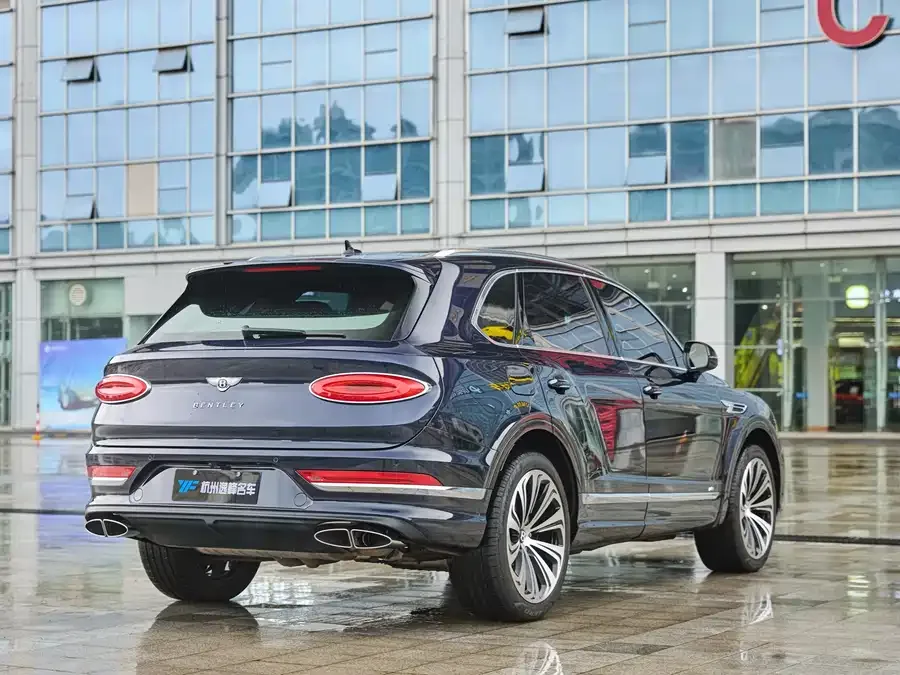 Bentley Bentayga Bentayga 2022 4.0T V8 2023 — миниатюра 3