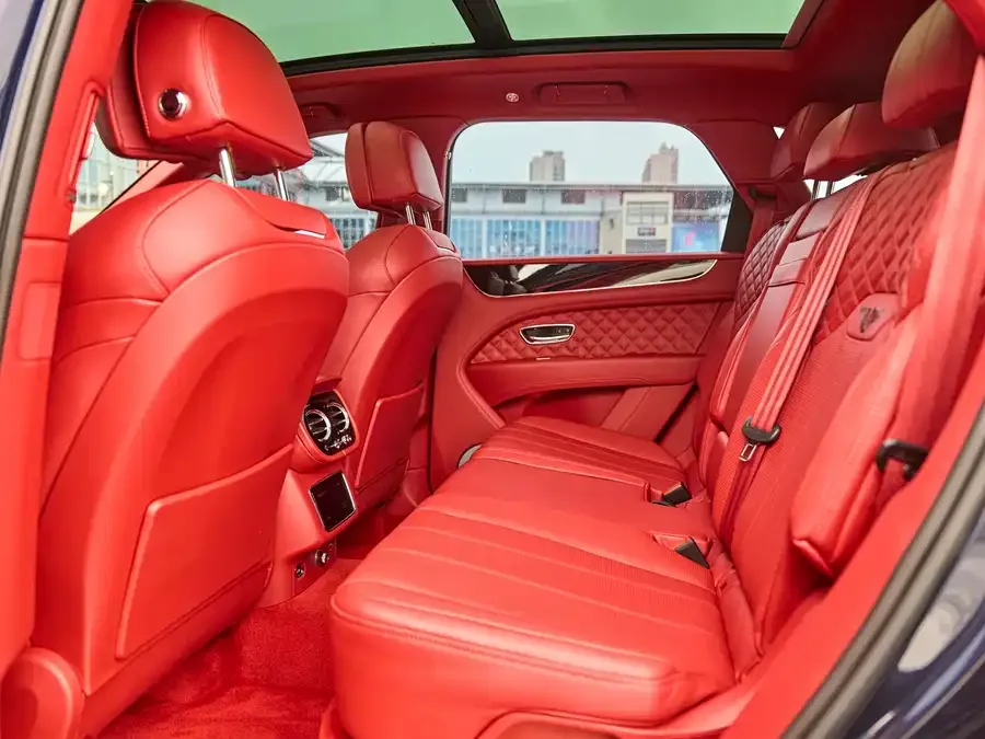 Bentley Bentayga Bentayga 2022 4.0T V8 2023 — миниатюра 5