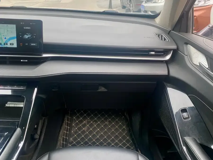 Haval H6 Haval H6 2021 third generation 2.0T automatic four-wheel drive Max 2022 — миниатюра 4