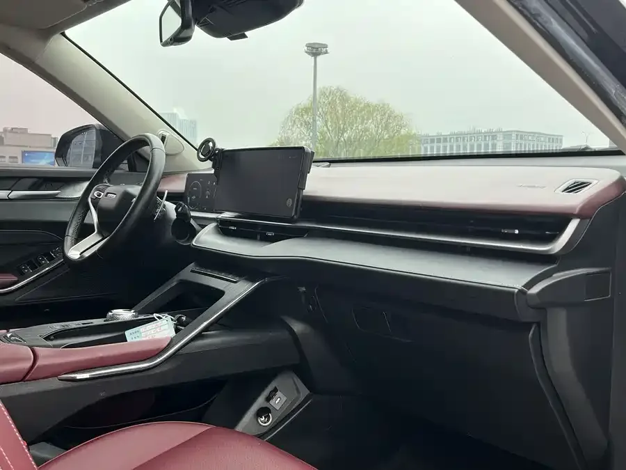 Haval H6 Haval H6 2021 third generation 2.0T automatic four-wheel drive Supreme+ 2023 — миниатюра 4