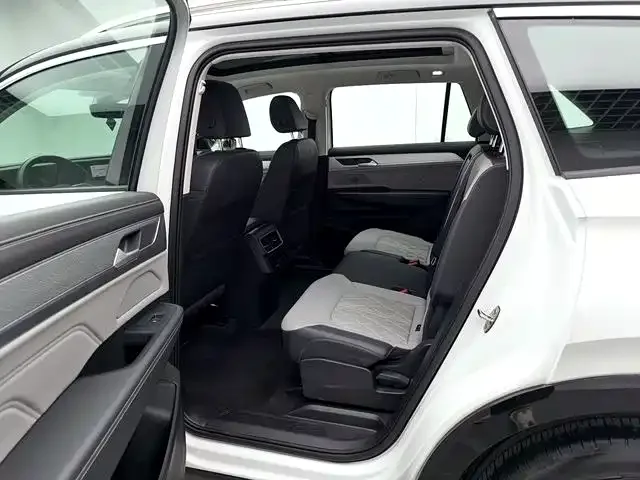 Volkswagen Tavendor 2023 Lanxun 380TSI 4WD R-Line Touring Edition 2023 — миниатюра 3