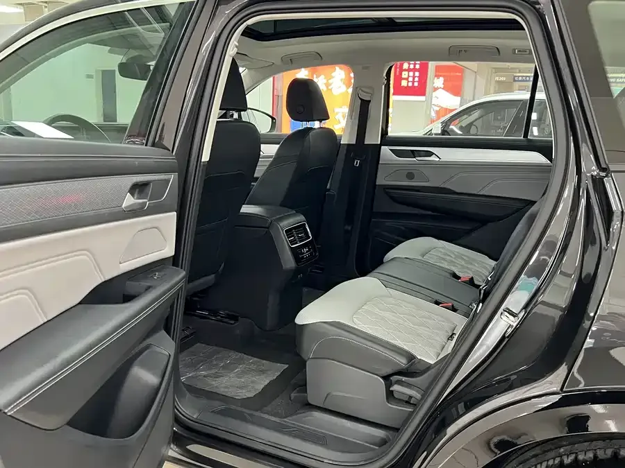 Volkswagen Tavendor 2024 Lanxun 380TSI 4WD R-Line Touring Edition 2025 — миниатюра 4