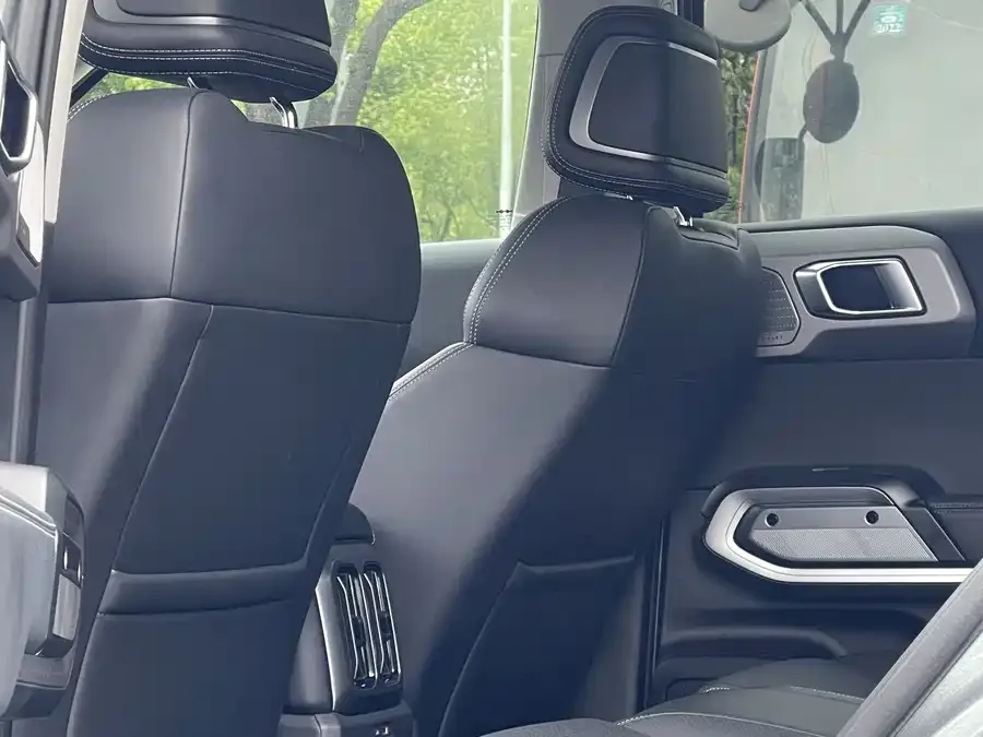 BYD Leopard Titanium 3 Titanium 3 2025 501KM 4WD Drone Version 2025 — миниатюра 3