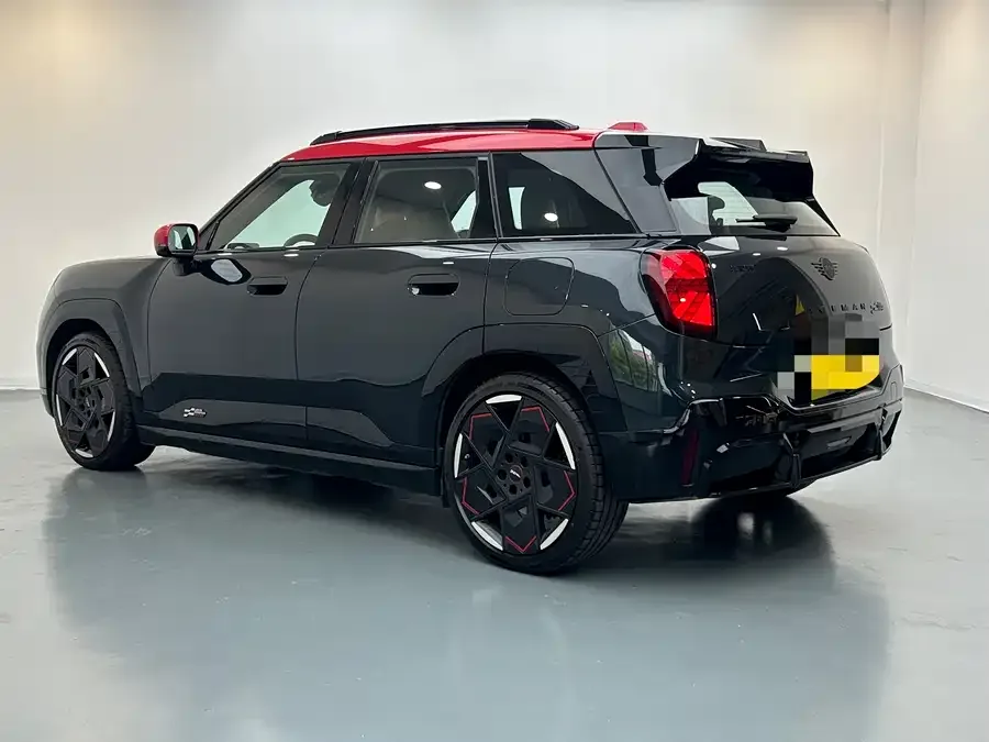 MINI electric JCW ACEMAN MINI JCW ACEMAN ELECTRIC 2025 JOHN COOPER WORKS 2025 — миниатюра 2