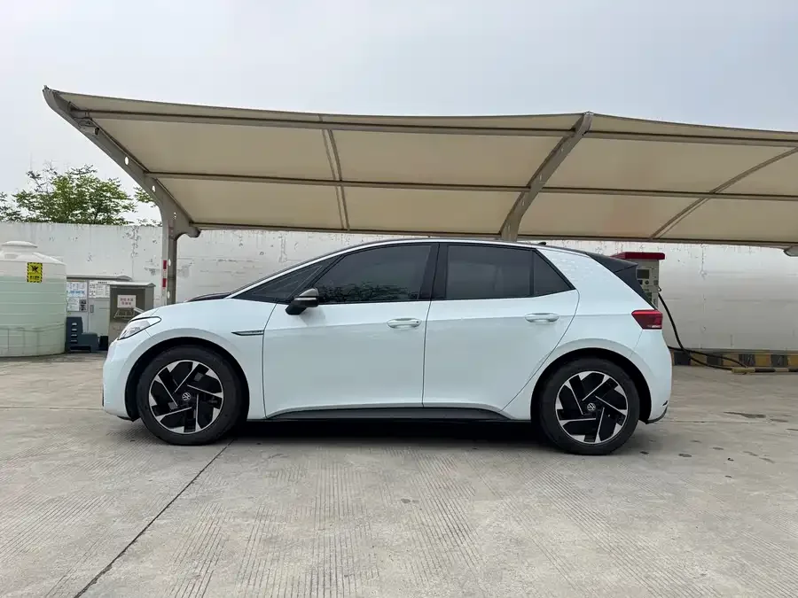 Volkswagen ID.3 Volkswagen ID.3 2023 Upgraded Pure Smart Edition 2023 — миниатюра 2