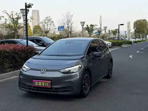 Volkswagen ID.3 2023 купить в Москве