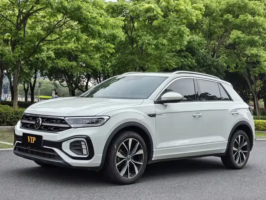 Volkswagen T-ROC T-ROC 2023 300TSI DSG 2WD Chenguang Edition 2023 — фото 1, купить с доставкой в Москву