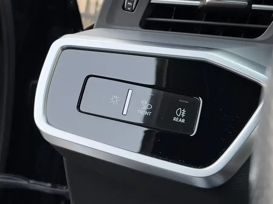 Audi A6 Audi A6 (Imported) 2023 Avant 45 TFSI Explorer Edition 2023 — миниатюра 5
