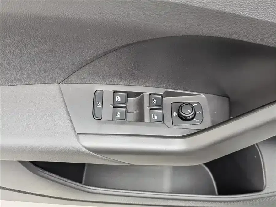 Volkswagen Tukai (T-Cross) Tukai 2023 300TSI DSG Comfort Edition 2024 — миниатюра 3