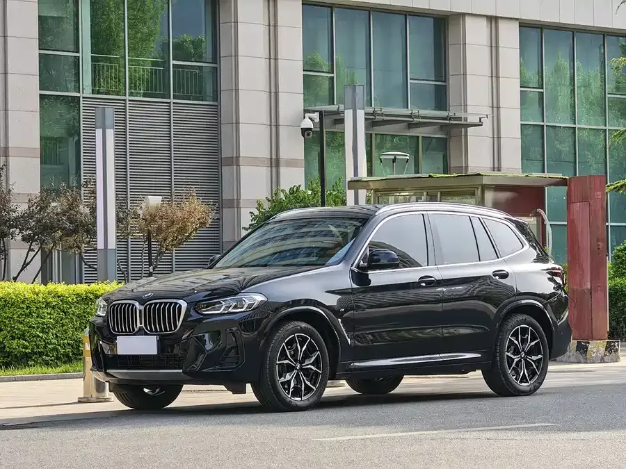 BMW X3 2022 xDrive25i M Sport Package 2023 — фото 1, купить с доставкой в Москву