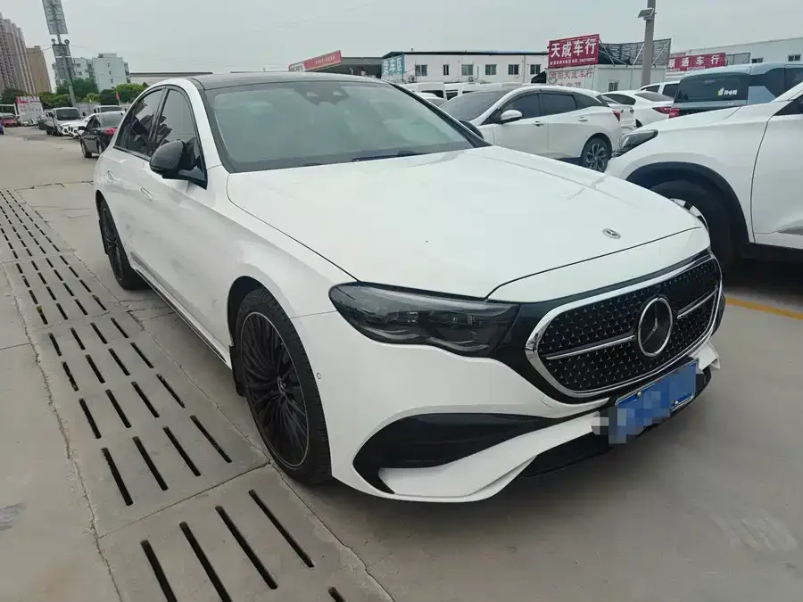 Mercedes-Benz E-Class Mercedes-Benz E-Class (Imported) 2025 E 300 Luxury Sports Edition 2025 — миниатюра 3
