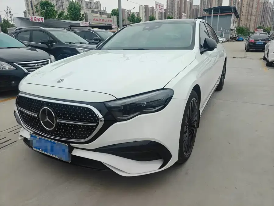 Mercedes-Benz E-Class 2025