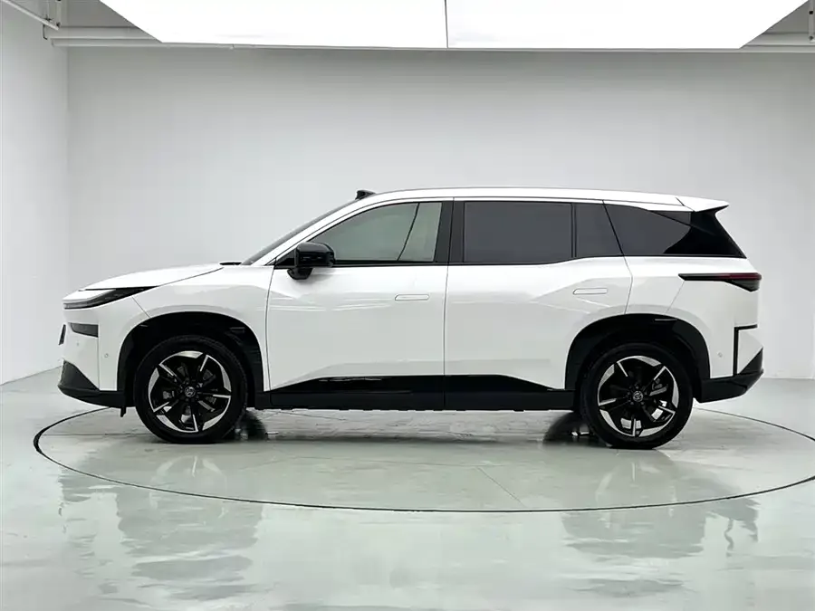Toyota BZ3X Bozhi 3X 2025 520 Pro+ LiDAR Edition 2025 — миниатюра 2