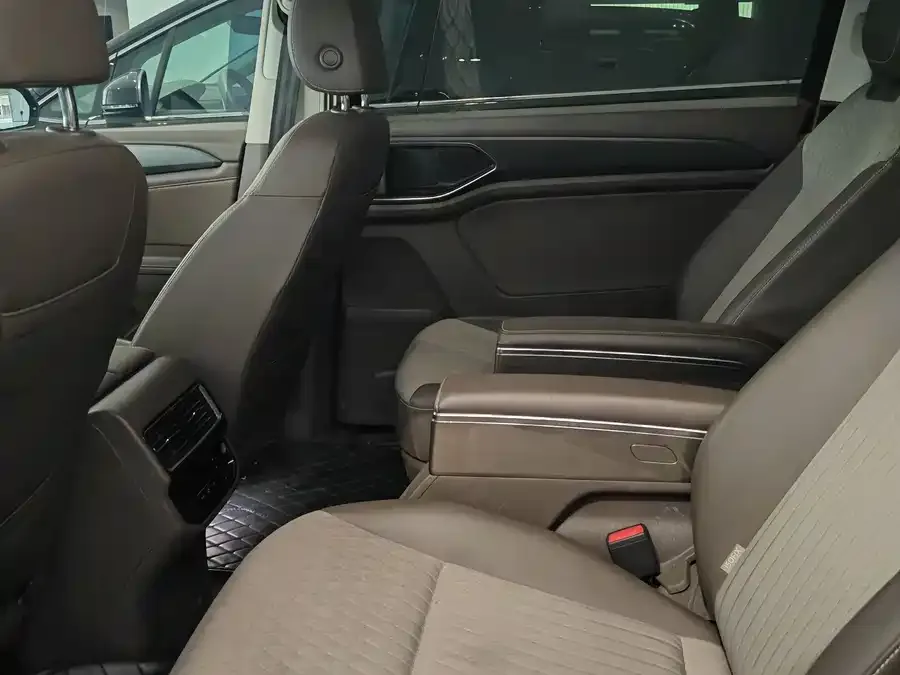 Volkswagen Viloran Weiran 2024 330TSI Business Edition 2024 — миниатюра 5