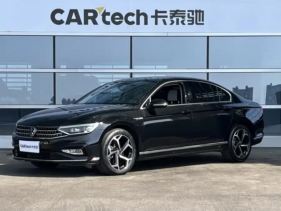 Volkswagen Magotan 2023