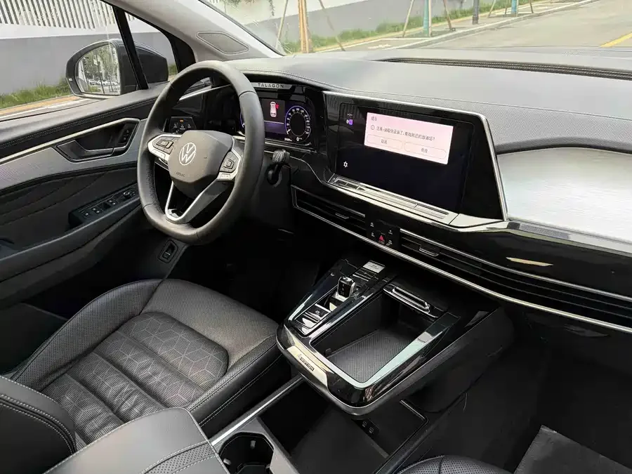 Volkswagen Talagon 2022 Lanjing 380TSI 4WD Luxury Jiajing Edition Pro 6 Seaters 2022 — миниатюра 3