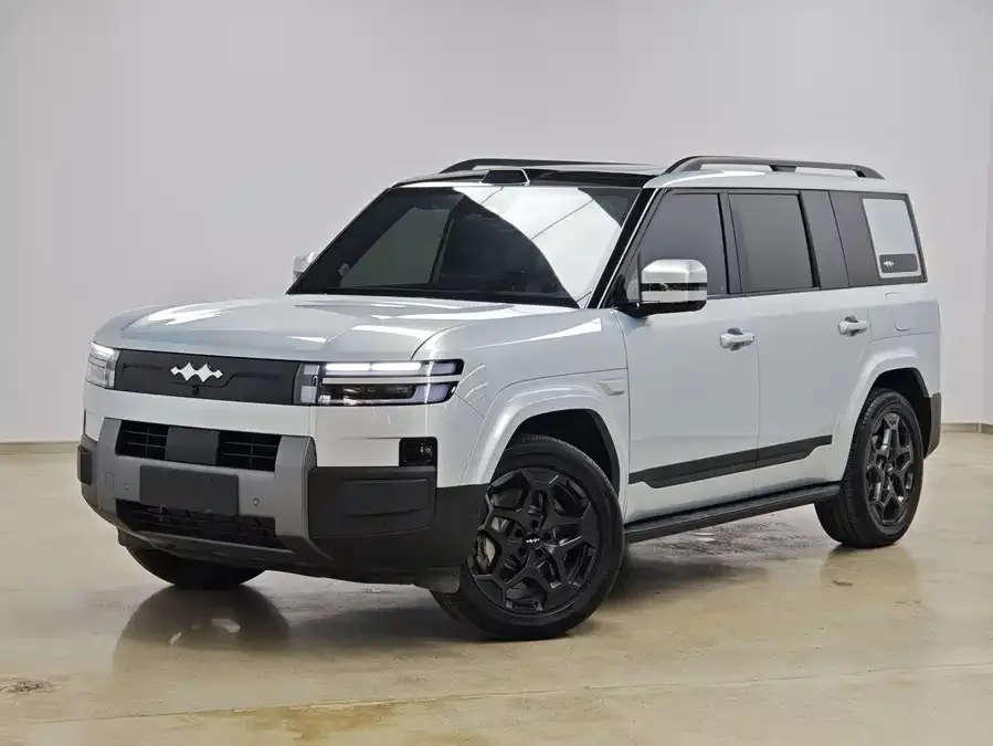 BYD Leopard Titanium 7 2025