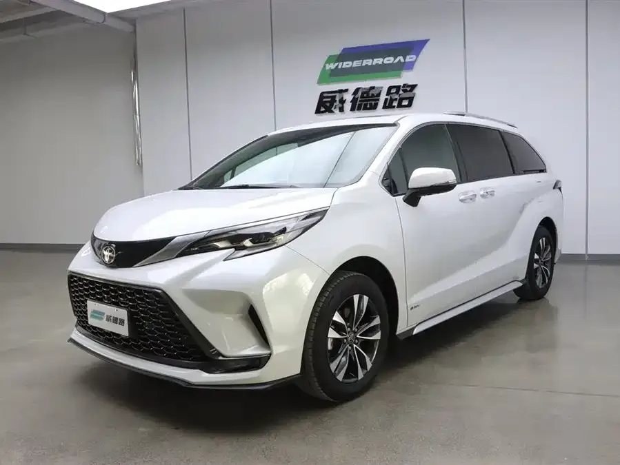 Toyota Granvia 2025