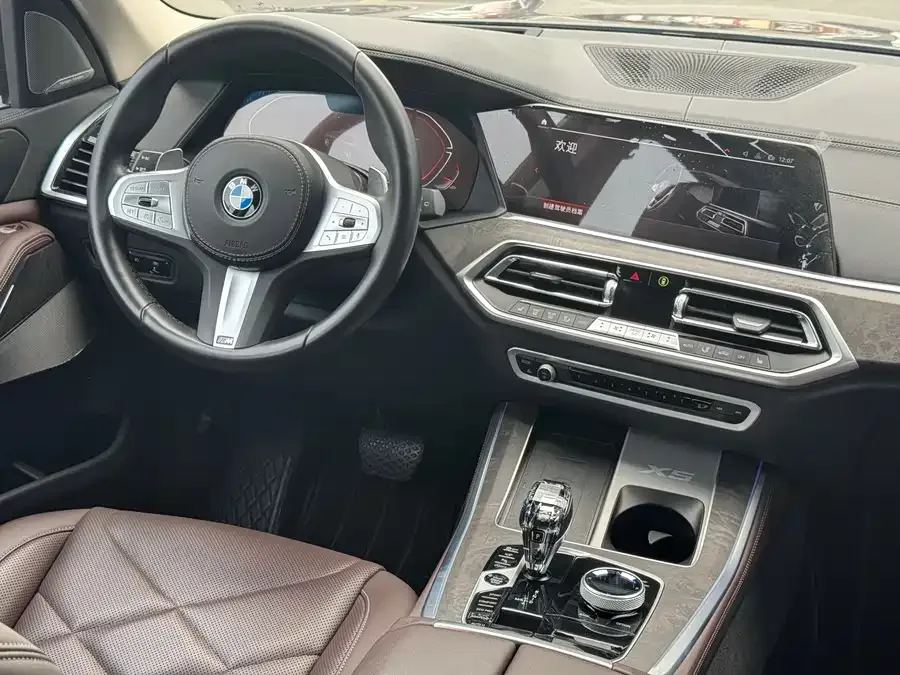 BMW X5 2022 facelift xDrive 30Li Exclusive M Sport Package 2023 — миниатюра 4