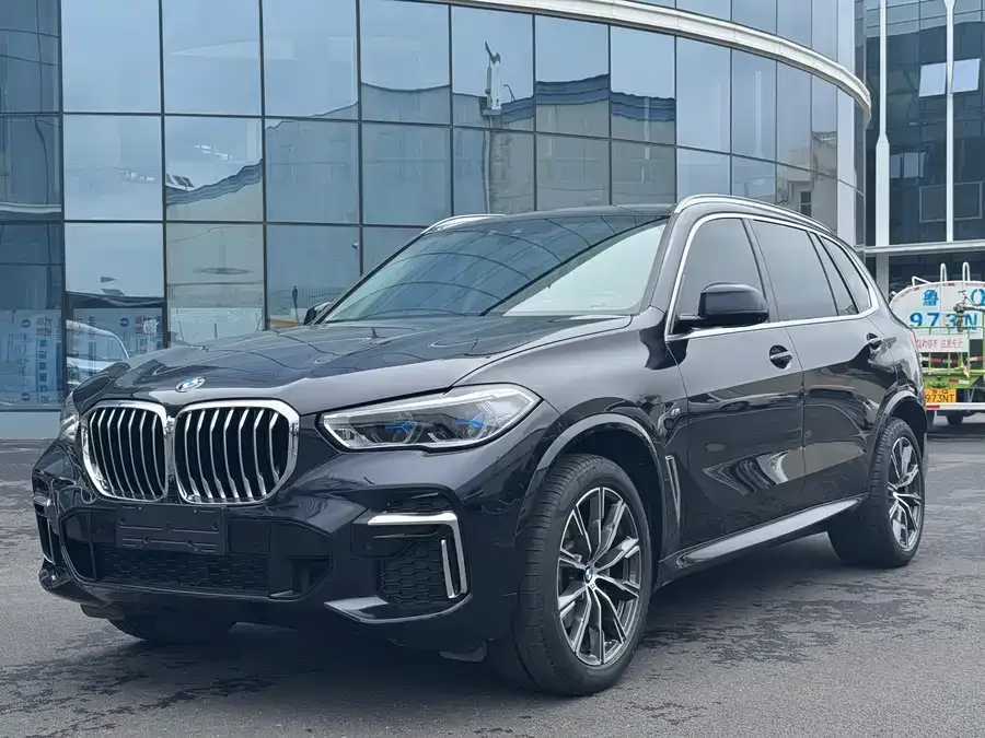BMW X5 2023