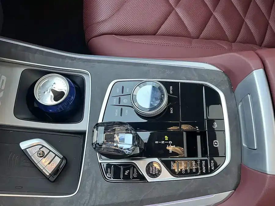 BMW X5 2022 xDrive 30Li M Sport Package 2022 — миниатюра 2