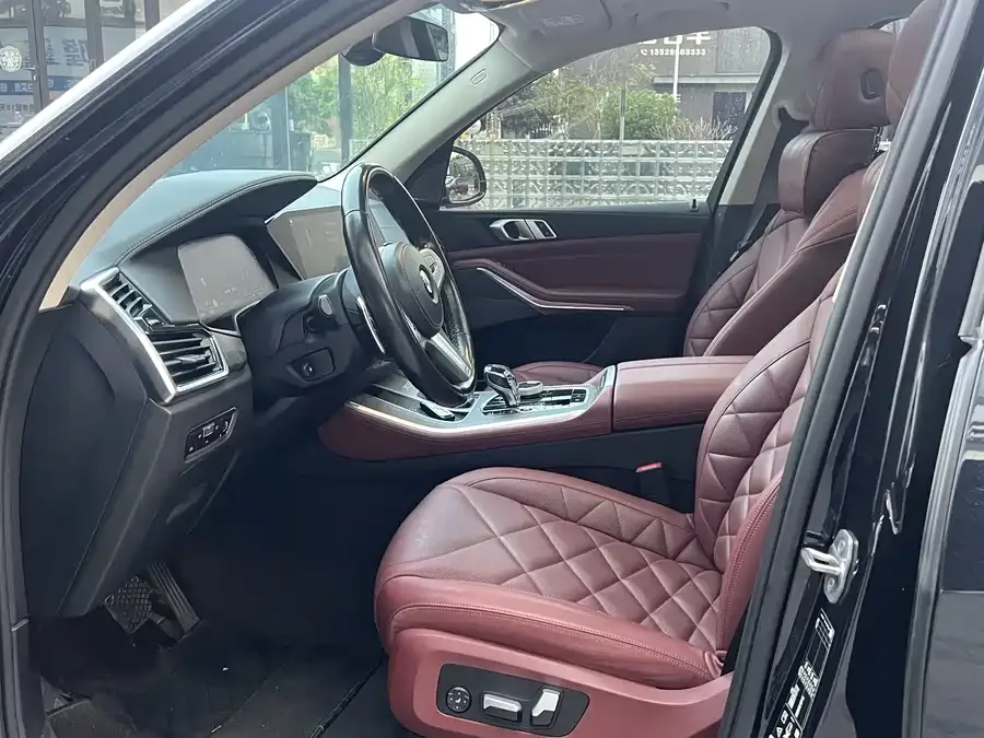 BMW X5 2022 xDrive 30Li M Sport Package 2022 — миниатюра 5