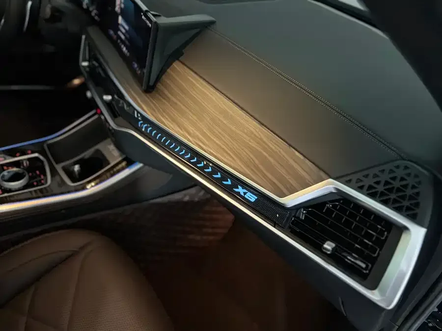 BMW X5 2023 xDrive 40Li M Sport Package 2024 — миниатюра 5