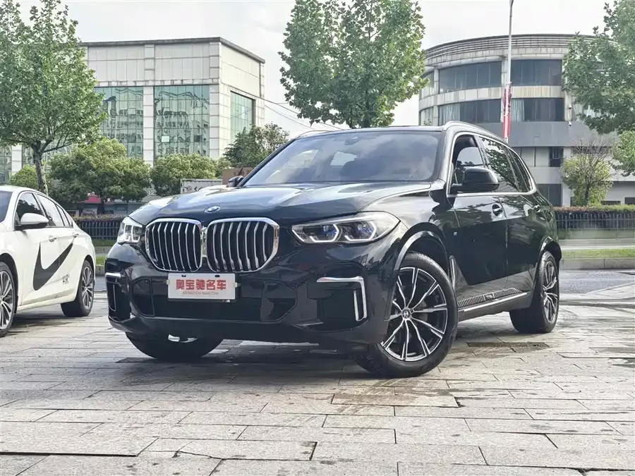 BMW X5 2023