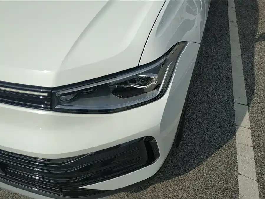Volkswagen Tiguan (Tharu) Tuyue 2025 New 1.5L Sharp Edition 2025 — миниатюра 2