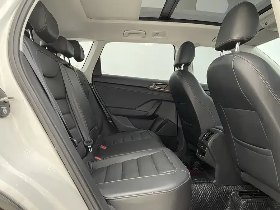 Volkswagen Tiguan (Tharu) Tuyue 2022 280TSI 2WD Luxury Edition 2023 — миниатюра 5