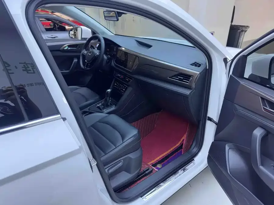Volkswagen Tiguan (Tharu) Tuyue 2022 280TSI 2WD Luxury Edition 2023 — миниатюра 5
