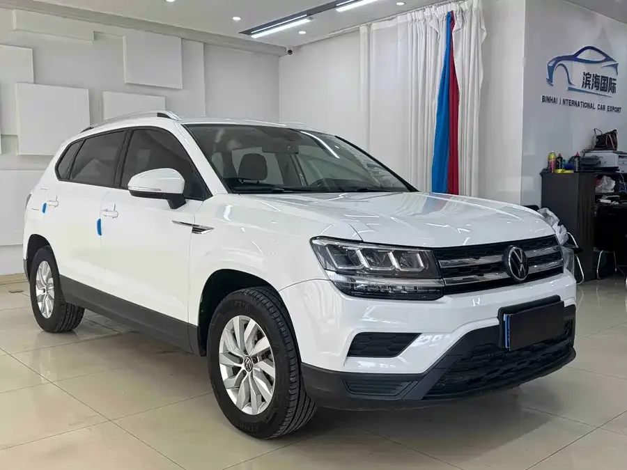 Volkswagen Tiguan (Tharu) 2022 Tuyue 280TSI 2WD Fashion Edition 2022 — миниатюра 3