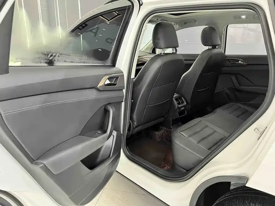 Volkswagen Tiguan (Tharu) Tuyue 2022 280TSI 2WD Luxury Edition 2023 — миниатюра 5