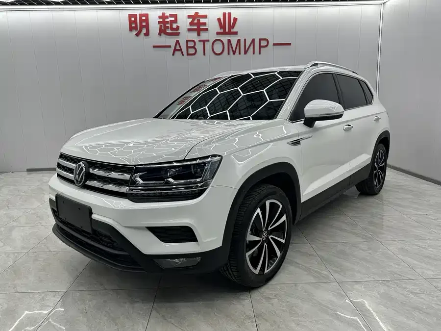 Volkswagen Tiguan (Tharu) Tuyue 2022 280TSI 2WD Luxury Edition 2023 — фото 1, купить с доставкой в Москву