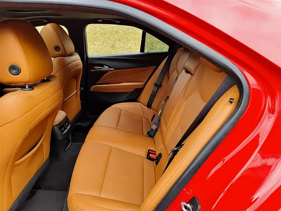 Cadillac CT4 2022 28T luxury model 2022 — миниатюра 5