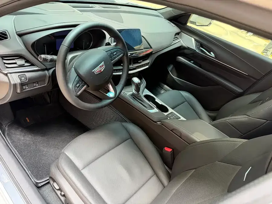 Cadillac CT4 2023 25T Luxury Edition 2023 — миниатюра 3