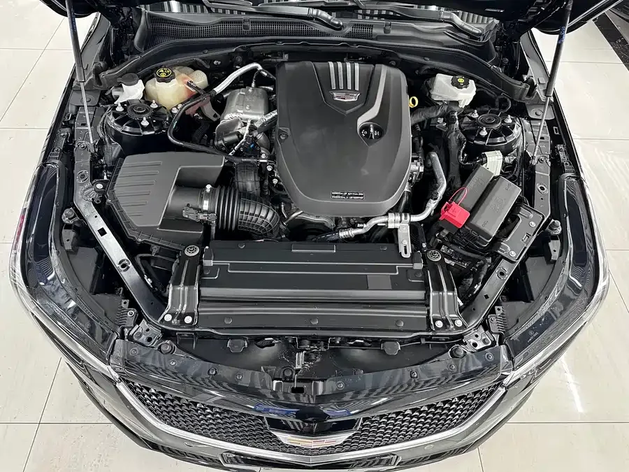 Cadillac CT4 2023 25T Luxury Edition 2023 — миниатюра 3
