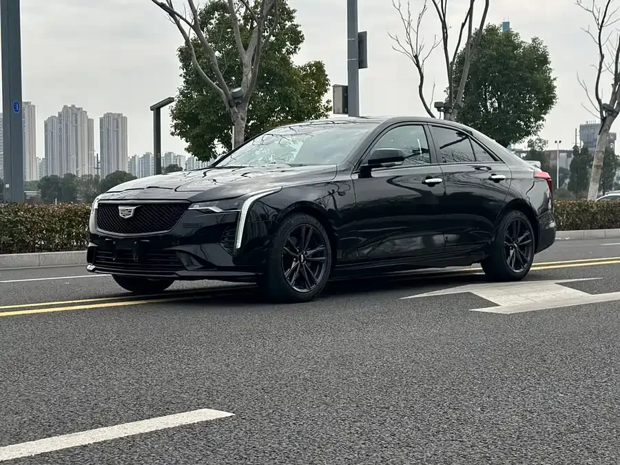Cadillac CT4 2022 28T luxury model 2023 — фото 1, купить с доставкой в Москву