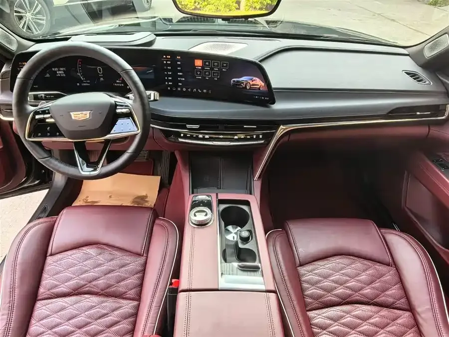 Cadillac CT6 2023 28T Platinum 2023 — миниатюра 3