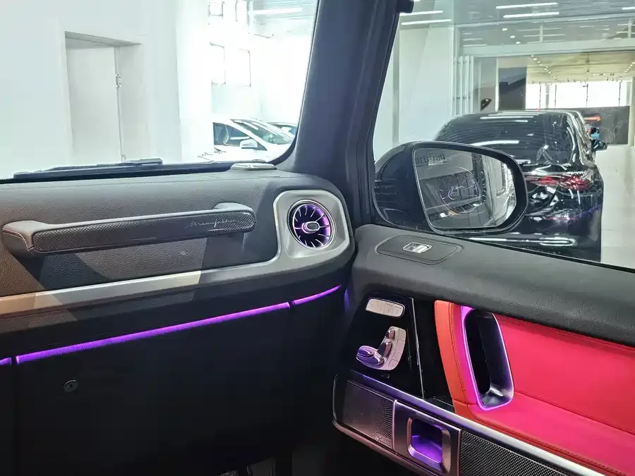 Mercedes-Benz G-rated Mercedes-Benz G-Class 2025 G 500 2025 — миниатюра 3