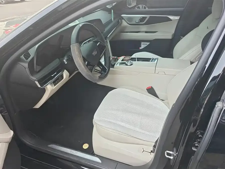 Cadillac CT6 2023 28T Luxury Edition 2025 — миниатюра 3