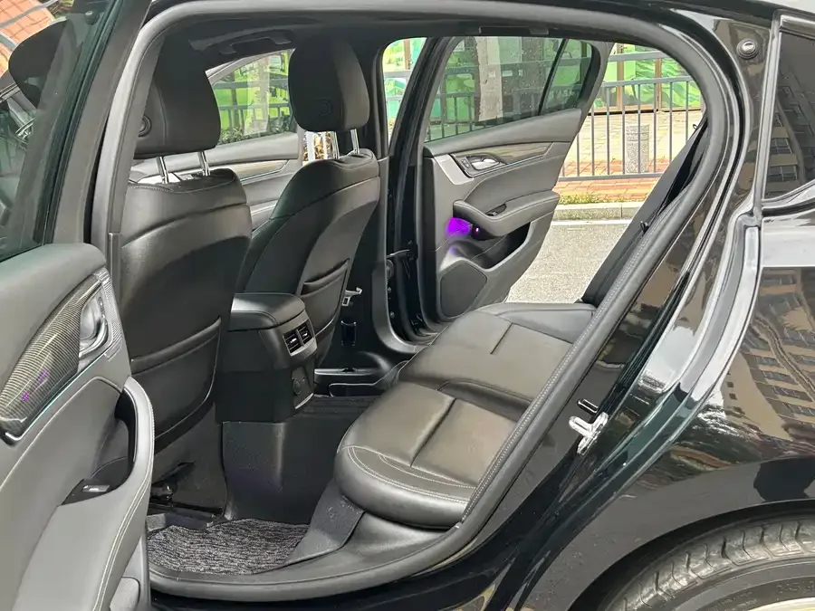 Cadillac CT5 2023 28T Premium Edition 2023 — миниатюра 4